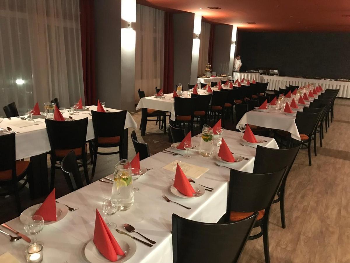 Hotel Panorama Teplice Extérieur photo